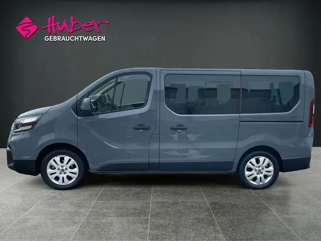 Gebraucht Nissan Primastar Tekna 150 PS (110 kW) 2024 Grau Van / Kleinbus