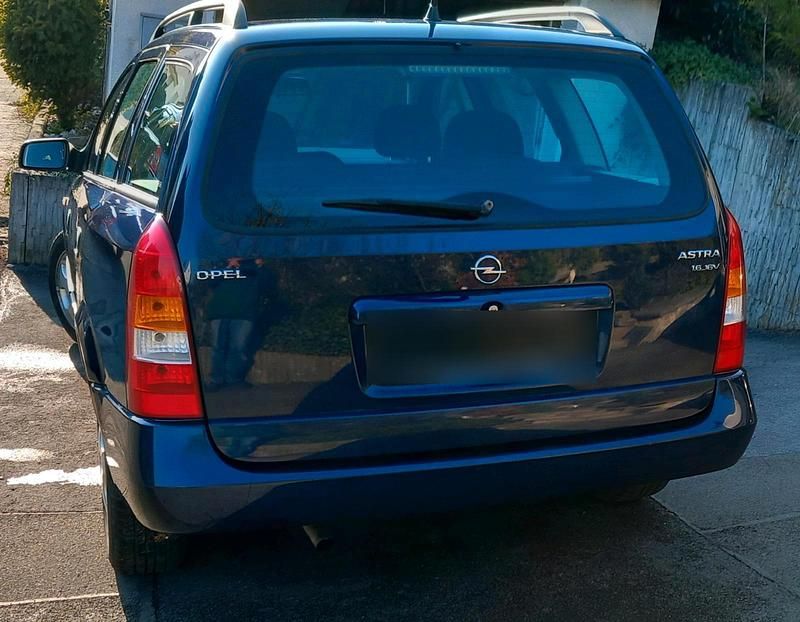 Gebraucht Opel Astra Edition 101 PS (74 kW) 2000 Blau Kombi