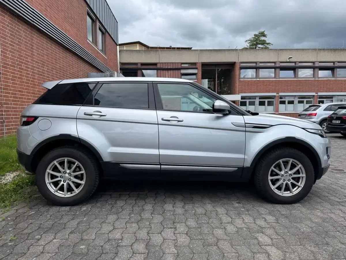 Gebraucht Land Rover Range Rover evoque Pure 190 PS (139 kW) 2014 Silber SUV