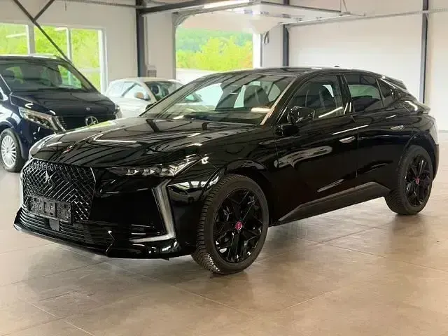 Gebraucht DS Automobiles DS4 Performance 131 PS (96 kW) 2024 Schwarz SUV