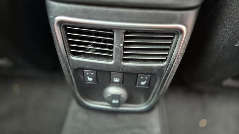 Gebraucht Lancia Thema 286 PS (210 kW) 2013 Silber Limousine