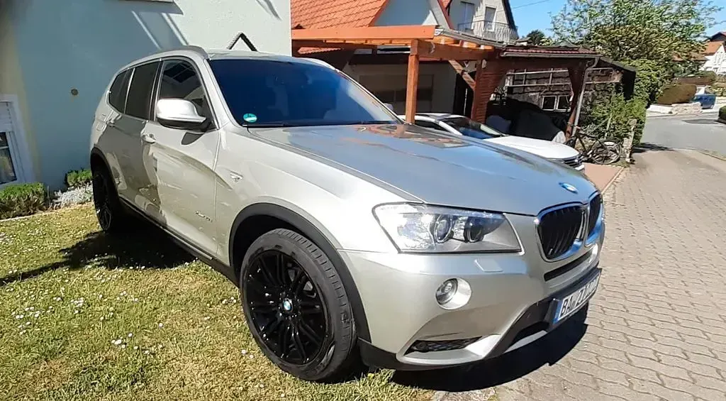 Gebraucht BMW X3 258 PS (189 kW) 2011 Silber SUV