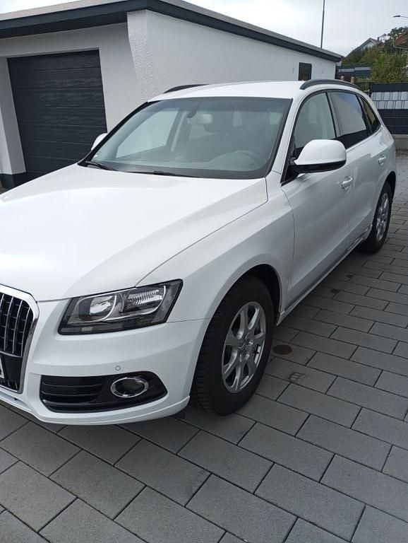 Gebraucht Audi Q5 150 PS (110 kW) 2016 Weiß SUV