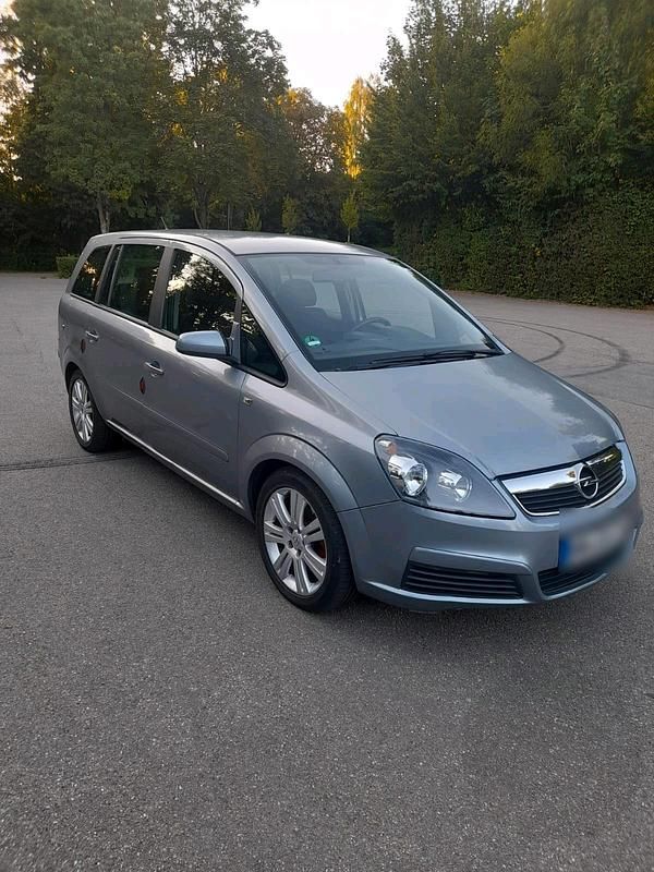 Silber Gebraucht 2006 Opel Zafira Van / Kleinbus | 1.200 € (Guter Preis) - Bild 1/4