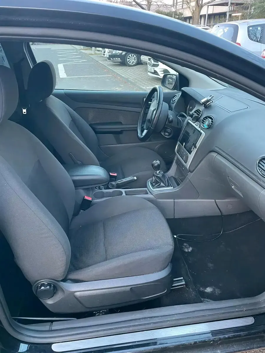 Brugt Ford Focus 136 HK (100 kW) 2006 Sort Hatchback