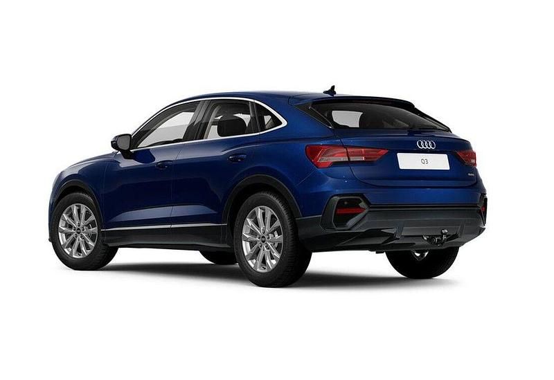 Gebraucht Audi Q3 Sportback Performance 190 PS (139 kW) 2023 Navarrablau metallic SUV