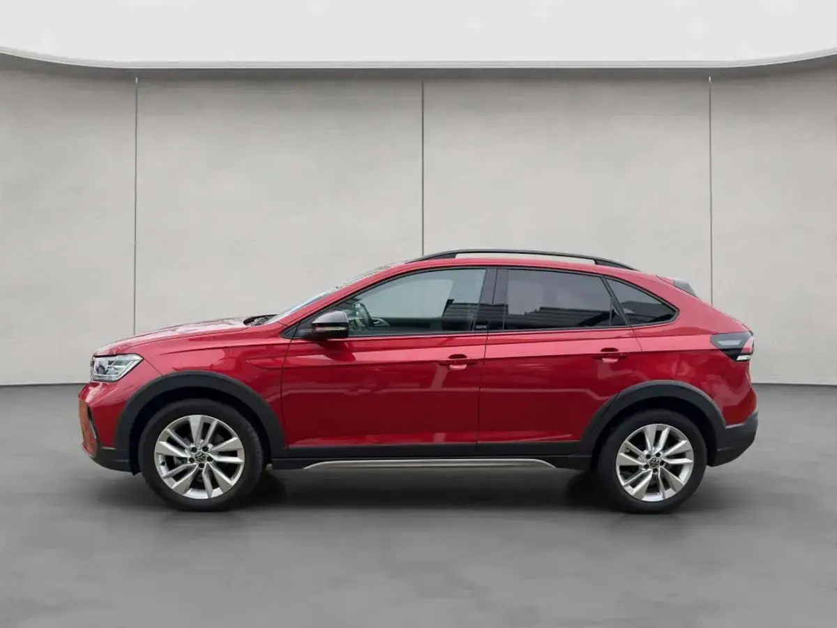 Gebraucht VW Taigo Move 116 PS (85 kW) 2024 Rot SUV