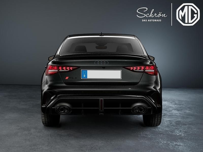 Gebraucht Audi RS3 Ambiente 400 PS (294 kW) 2024 Limousine