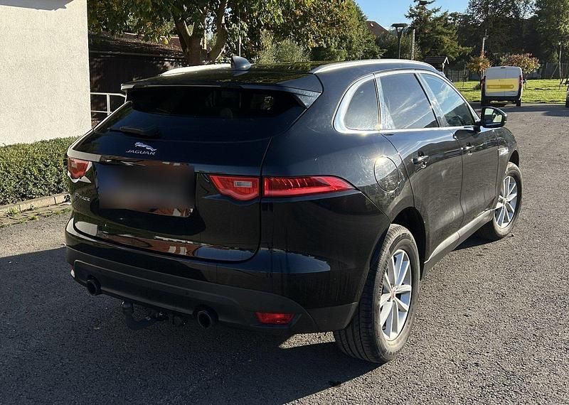 Gebraucht Jaguar F-Pace First Edition 300 PS (220 kW) 2017 Schwarz SUV