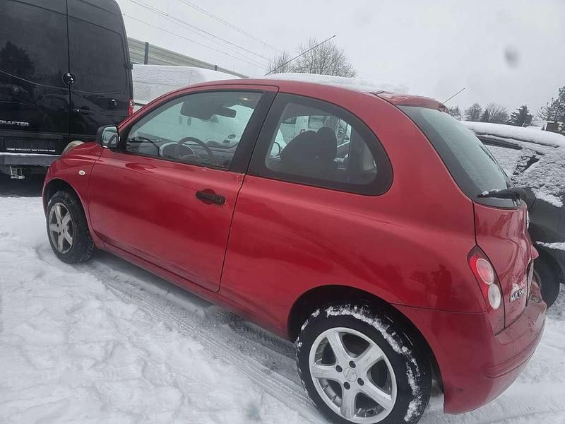 Gebraucht Nissan Micra 80 PS (58 kW) 2010 Rot Kleinwagen