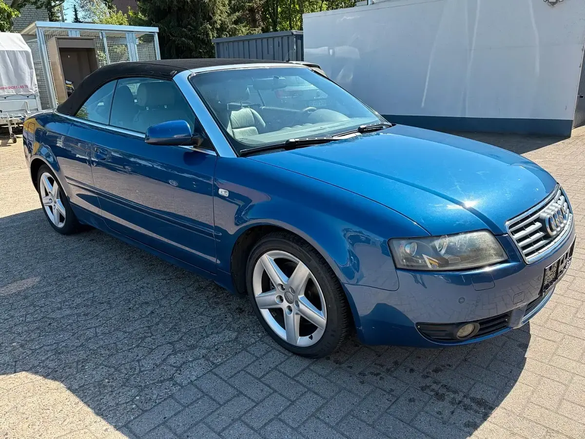 Gebraucht Audi A4 Cabriolet 163 PS (119 kW) 2003 Blau Cabrio