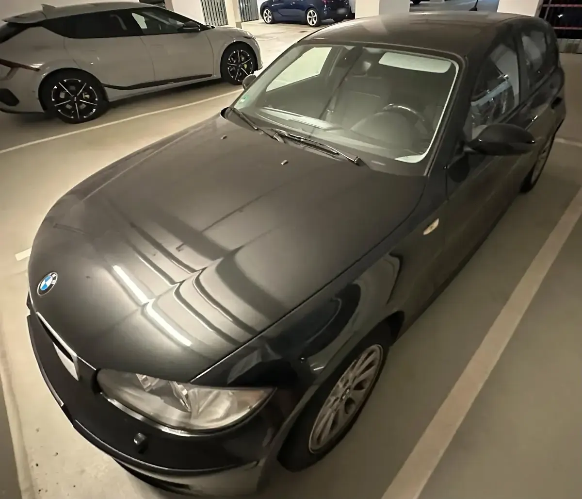 Gebraucht BMW 118 143 PS (105 kW) 2008 Schwarz Kleinwagen