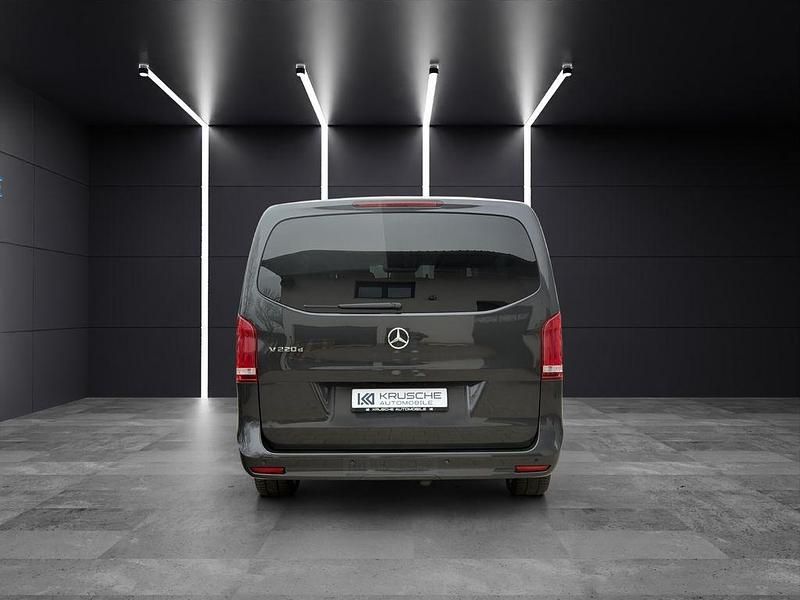 Gebraucht Mercedes V220 Edition 163 PS (119 kW) 2021 Grau Van / Kleinbus