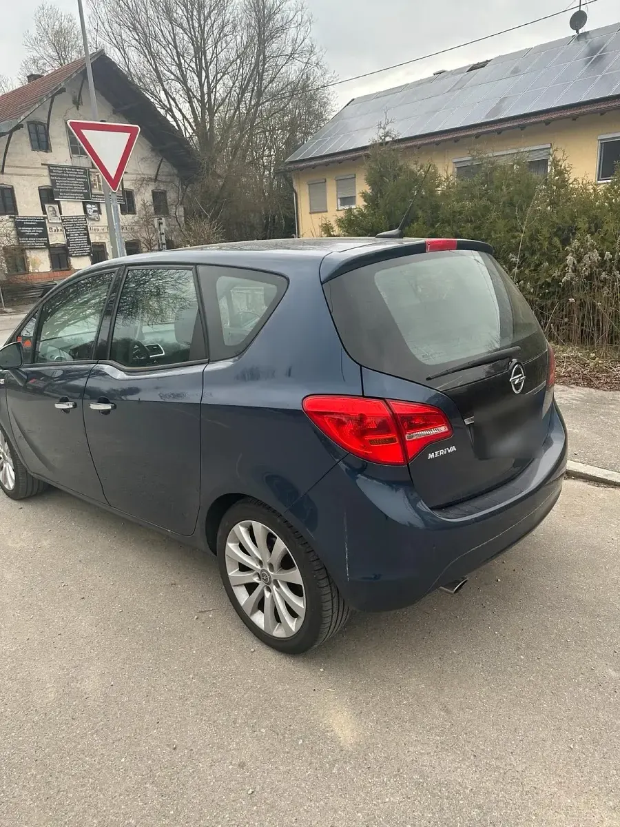 Gebraucht Opel Meriva 140 PS (102 kW) 2011 Blau Van / Kleinbus