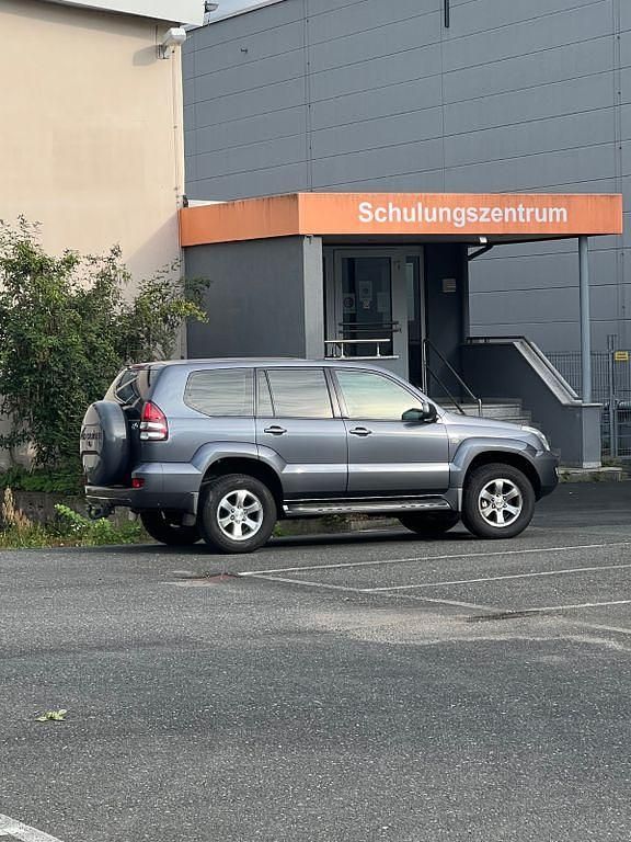 Gebraucht Toyota Land Cruiser 166 PS (122 kW) 2005 Grau SUV