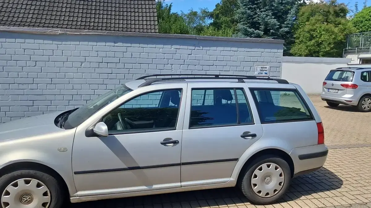 Gebraucht VW Bora 130 PS (95 kW) 1999 Silber Kombi
