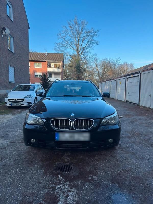 Gebraucht BMW 525 177 PS (130 kW) 2006 Schwarz Limousine