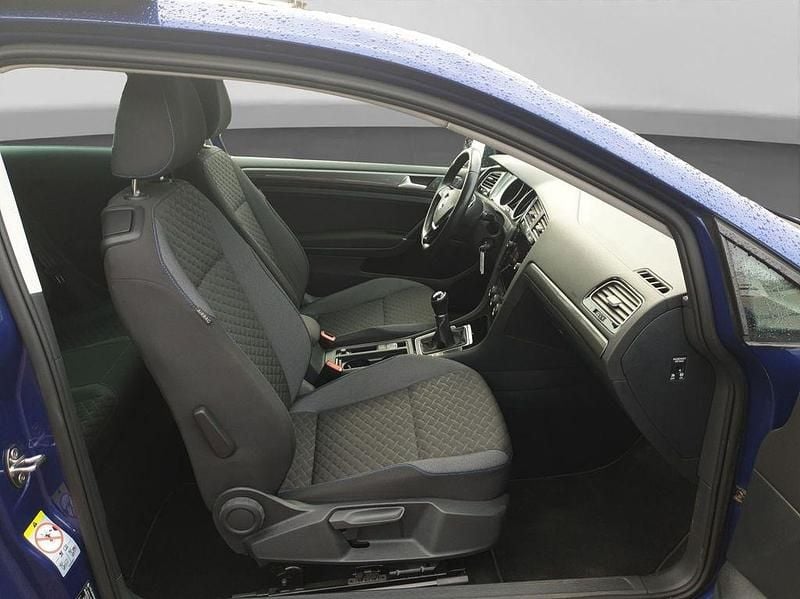 Gebraucht VW Golf VII Join 86 PS (63 kW) 2019 Blau Limousine