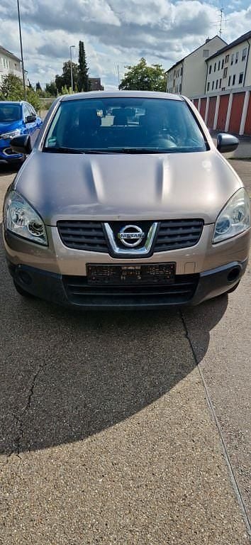 Beige Gebraucht 2009 Nissan Qashqai Visia SUV | 2.800 € (Guter Preis) - Bild 1/4