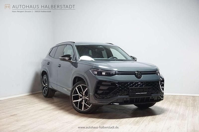 Gebraucht VW Tayron IQ Drive 193 PS (141 kW) 2025 Delfingrau metallic SUV