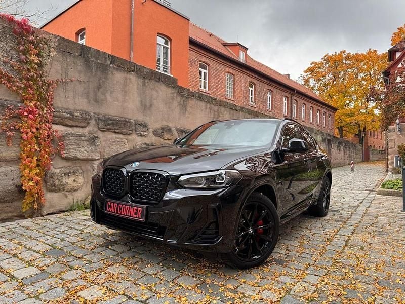 Schwarz Gebraucht 2025 BMW X4 M Sport SUV | 52.750 € (Superpreis) - Bild 1/4