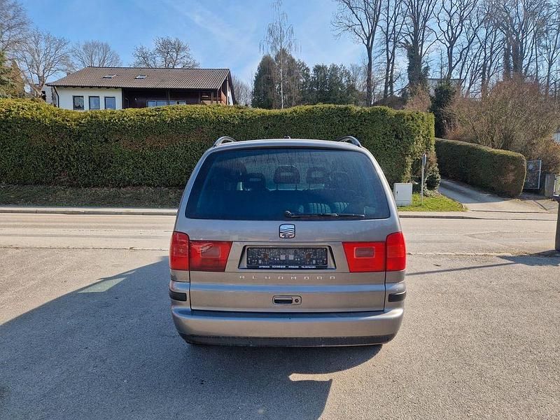 Gebraucht Seat Alhambra Reference 140 PS (102 kW) 2006 Grau Van / Kleinbus