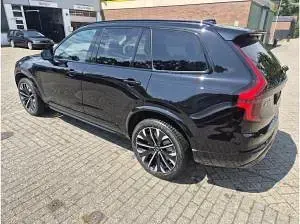 Neu Volvo XC90 407 PS (299 kW) 2026 Schwarz (onyx black metallic) SUV