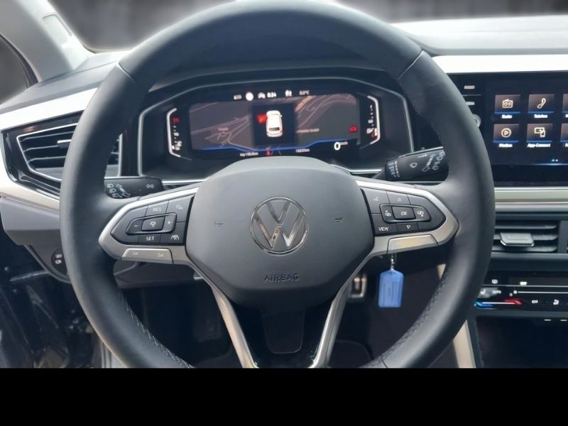 Second-hand VW Polo Pro 95 CP (69 kW) 2024 Negru Berlinǎ
