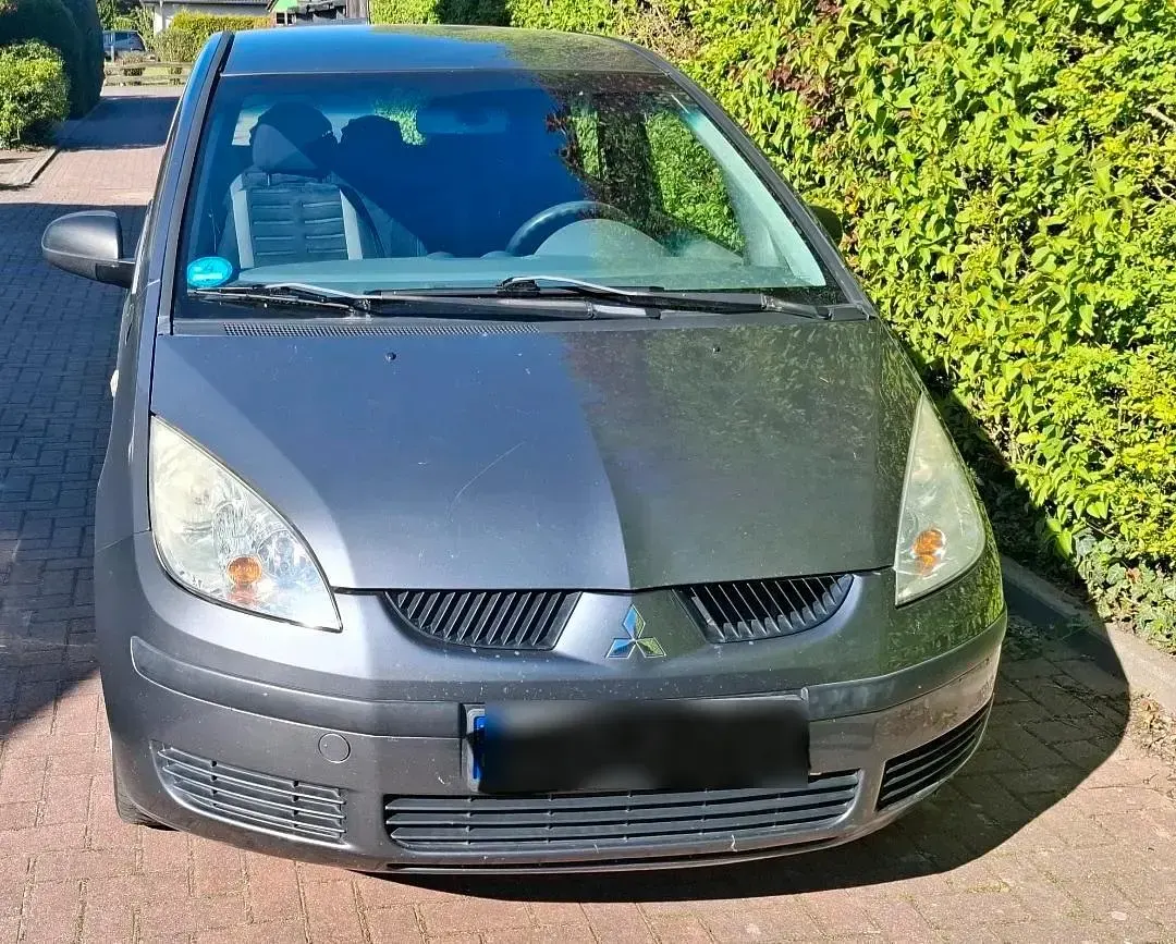 Gebraucht Mitsubishi Colt 95 PS (69 kW) 2004 Grau Kleinwagen