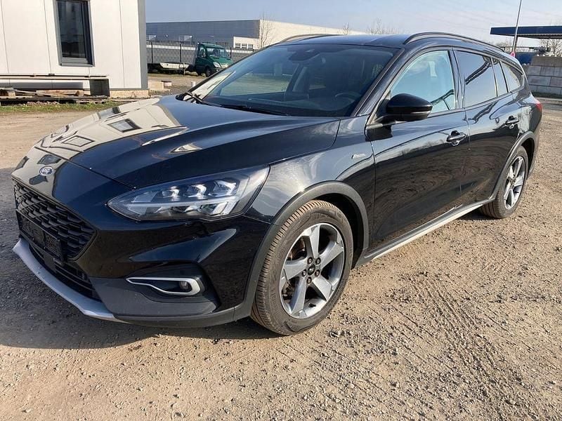Usata Ford Focus Active 150 CV (110 kW) 2020 Nero Berlina