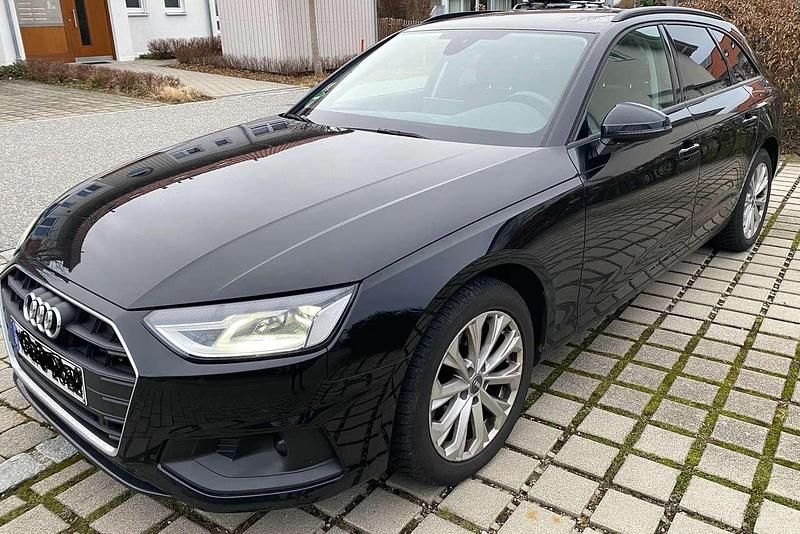 Schwarz Gebraucht 2020 Audi A4 Kombi | 18.990 € (Superpreis) - Bild 1/4