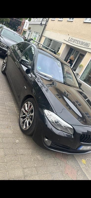 Second-hand BMW 535 313 CP (230 kW) 2012 Negru Berlinǎ