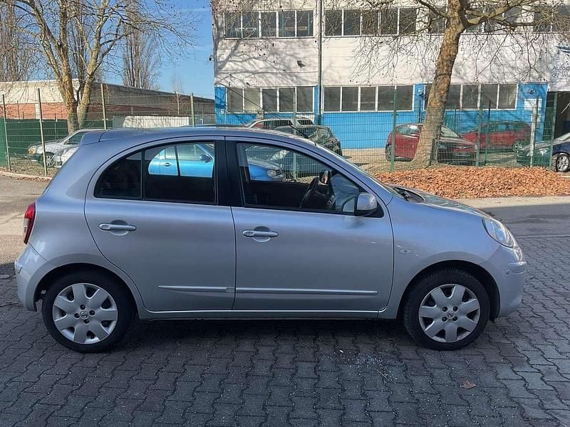 Gebraucht Nissan Micra Pure 80 PS (58 kW) 2012 Grau Kleinwagen