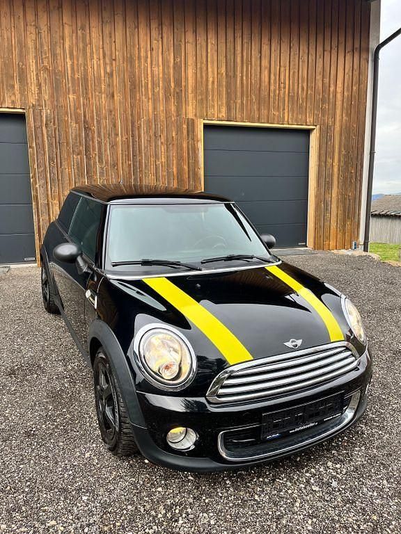 Gebraucht Mini ONE Brick Lane 98 PS (72 kW) 2014 Schwarz Kleinwagen