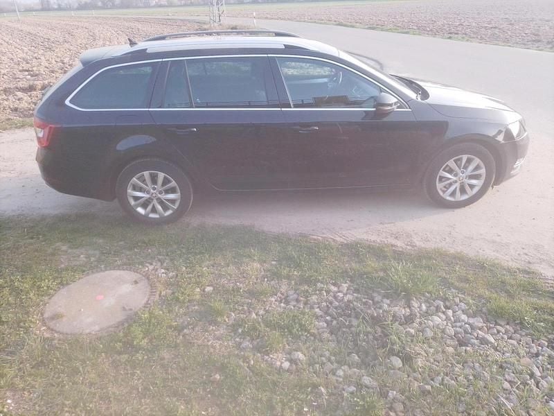 Gebraucht Skoda Octavia 116 PS (85 kW) 2020 Schwarz Kombi