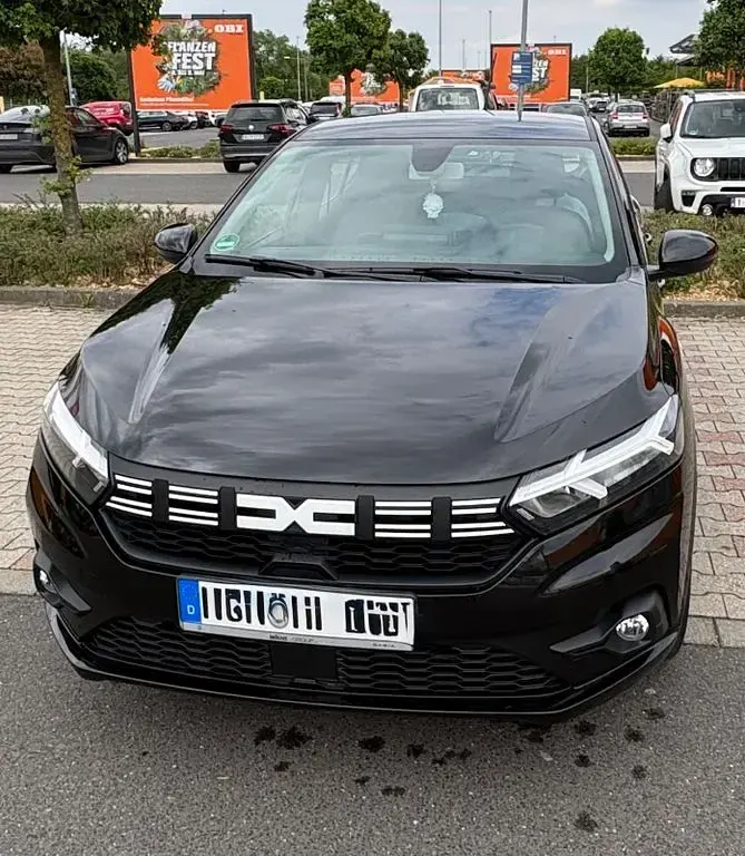 Occasion Dacia Sandero Expression 91 ch (66 kW) 2023 Noir Berline