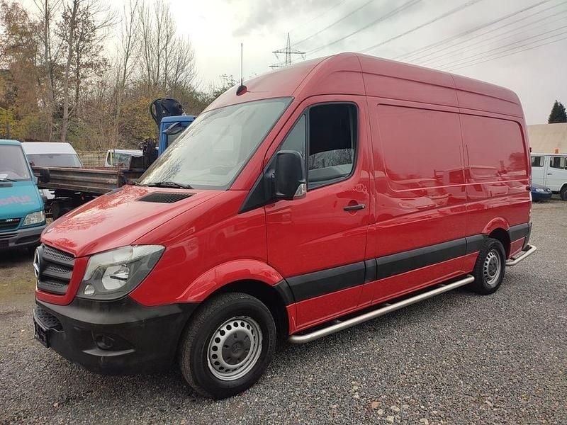 Rot Gebraucht 2014 Mercedes Sprinter Van | 8.900 € (Superpreis) - Bild 1/4