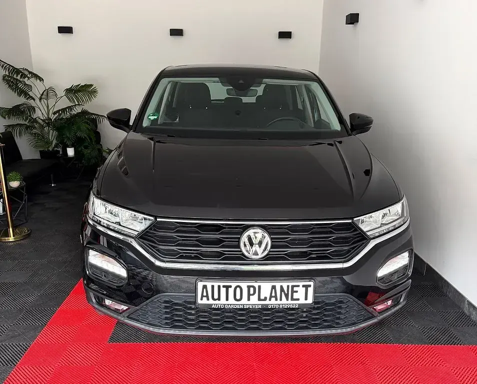 Gebraucht VW T-Roc Basis 116 PS (85 kW) 2020 Schwarz SUV