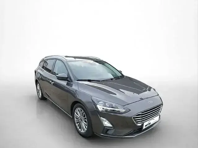 Używany Ford Focus Titanium X 2022 Szary Sedan/Limuzyna