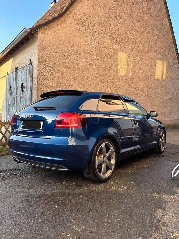 Gebraucht Audi A3 S-line plus 125 PS (91 kW) 2011 Blau Kleinwagen