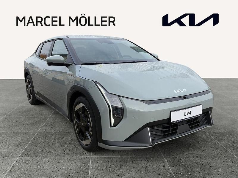 Neu Kia EV4 Earth 150 kW (204 PS) 2025 Grün Kleinwagen