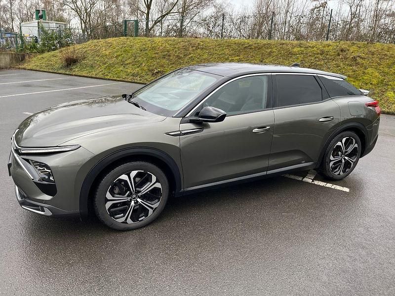 Gebraucht Citroën C5 X Shine 224 PS (164 kW) 2022 Grau Kombi