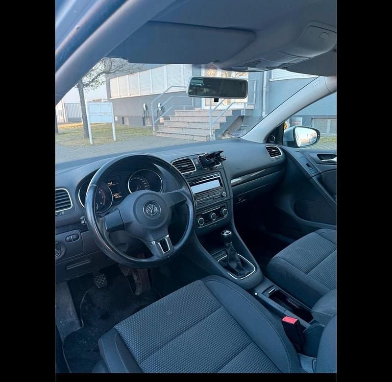 Gebraucht VW Golf VI 102 PS (75 kW) 2009 Grau Kleinwagen