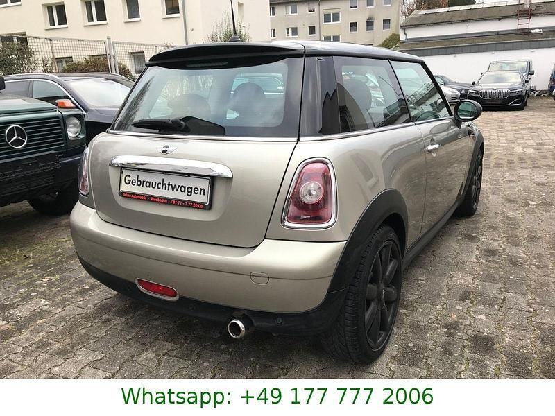 Gebraucht Mini Cooper 120 PS (88 kW) 2008 Sparkling silver metallic Kleinwagen