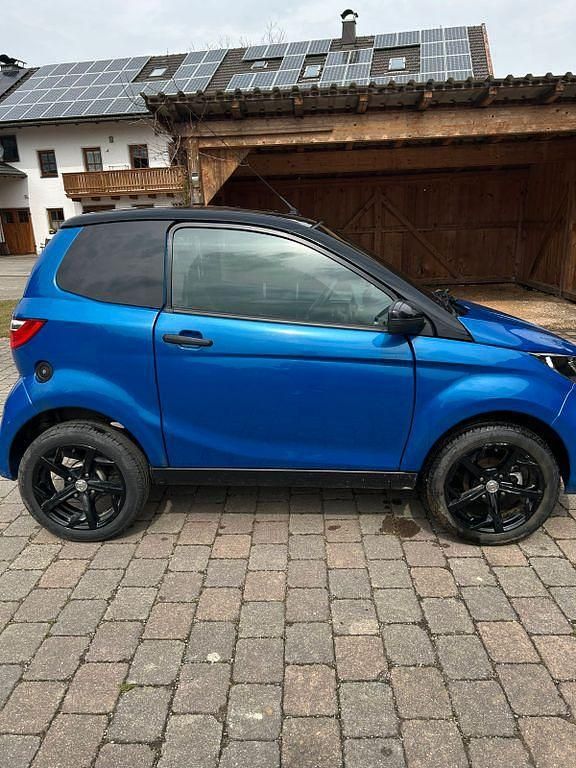 Second-hand Aixam City 2023 Albastru Hatchback