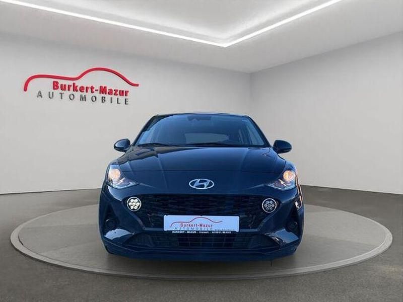 Gebraucht Hyundai i10 Edition 30+ 67 PS (49 kW) 2021 Grau Kleinwagen