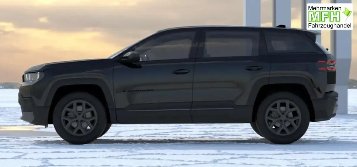 Neu Jeep Compass Altitude 145 PS (106 kW) 2026 Vulcano schwarz metallic SUV