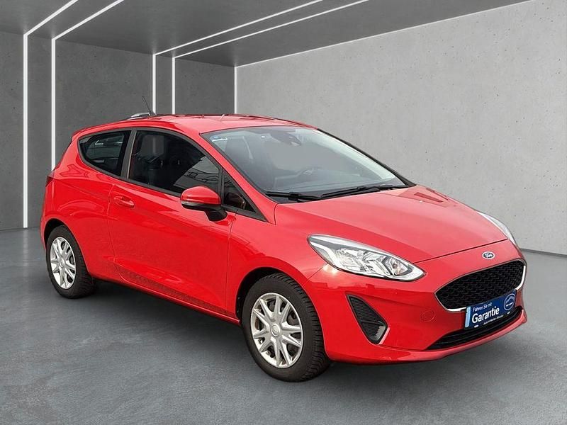 Gebraucht Ford Fiesta Cool & Connect 75 PS (55 kW) 2021 Rot Kleinwagen