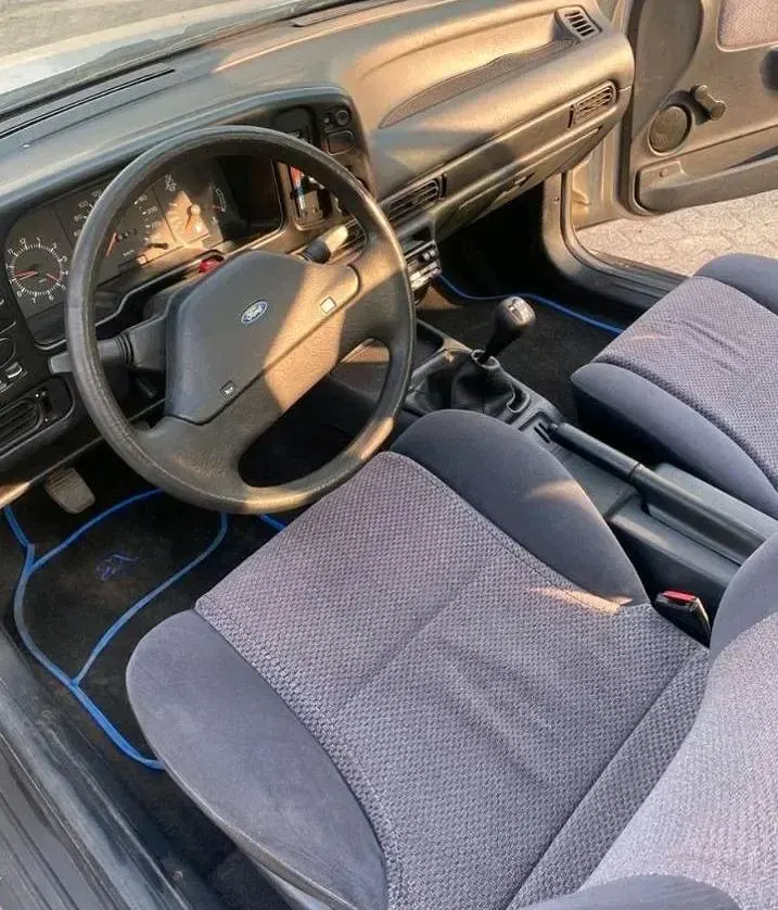 Gebraucht Ford Scorpio 101 PS (74 kW) 1988 Silber Limousine
