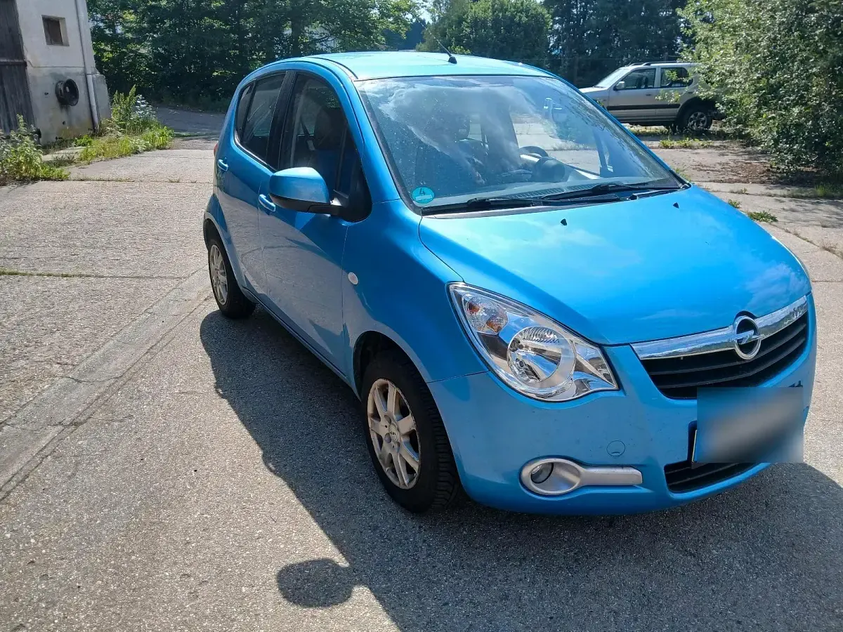 Gebraucht Opel Agila 72 PS (52 kW) 2010 Blau Kleinwagen
